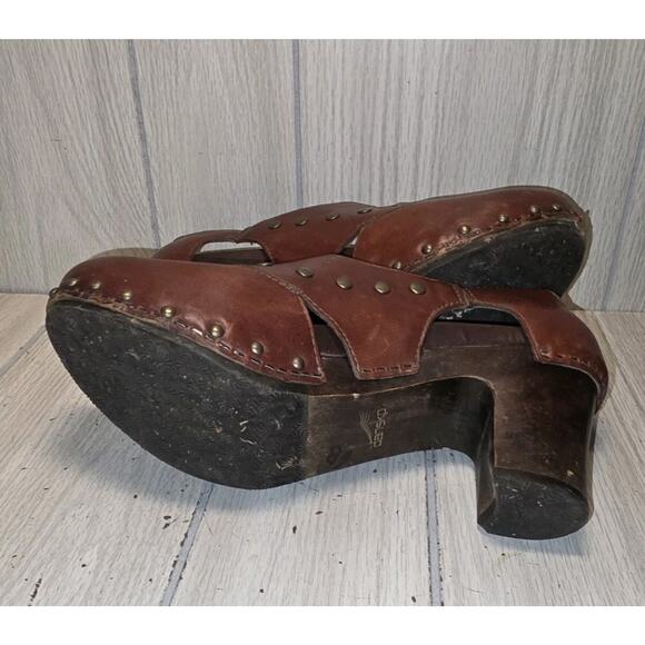 Dansko Ryders Brown Leather Clogs Studded Wood Block Heel Platform Size 9 Boho - Picture 6 of 11